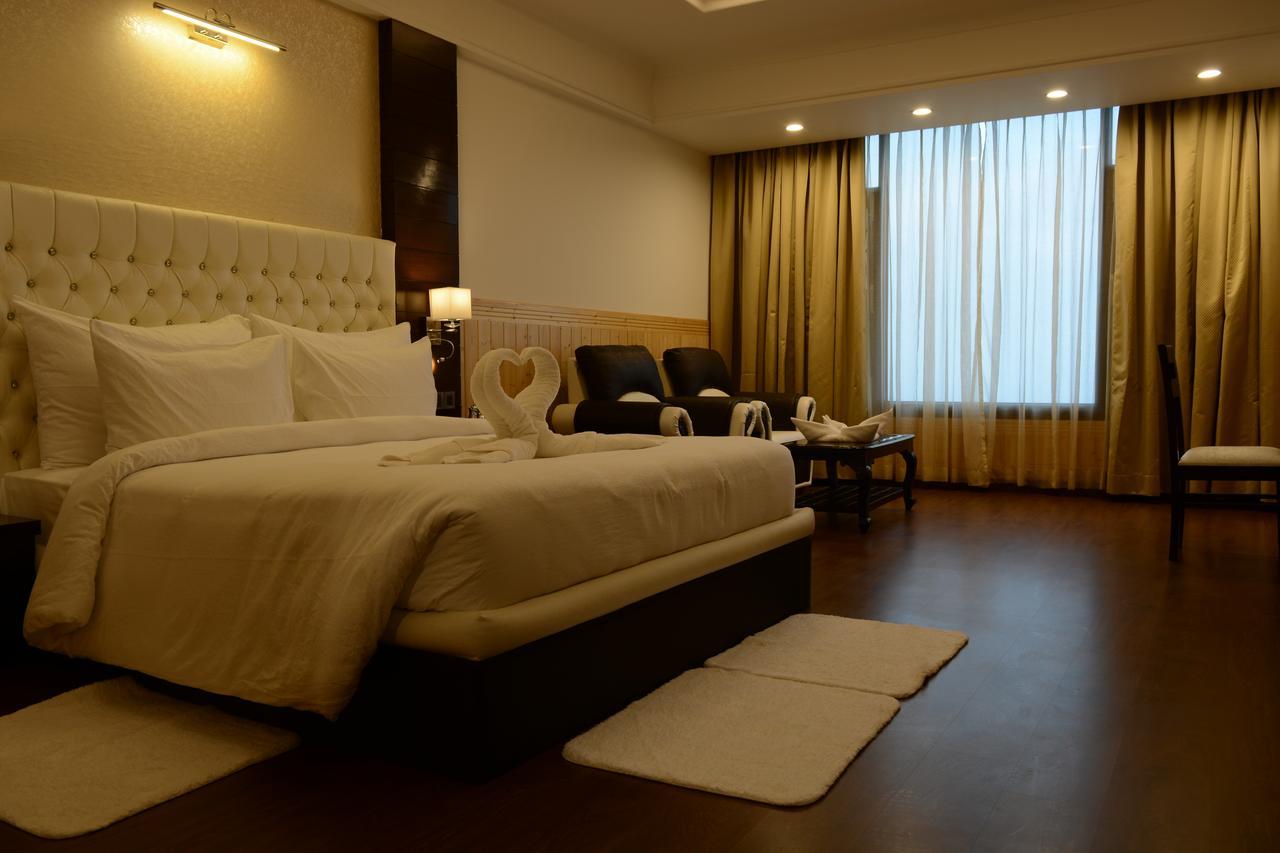 Hotel Dhroov By Mystical Views Shimla Exterior photo